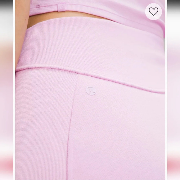 LULULEMON Scuba High-Rise Mini Skirt. Vitapink. Size small NWT - Picture 4 of 11